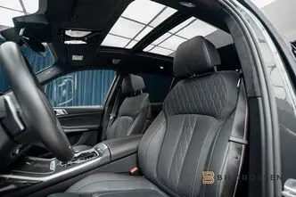 BMW X7, 4.4, 390 kW, bensiin, automaat, nelikvedu