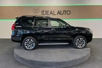 Toyota Land Cruiser, 2.8, 150 kW, дизель, автомат, полный привод