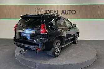 Toyota Land Cruiser, 2.8, 150 kW, дизель, автомат, полный привод