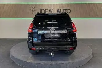 Toyota Land Cruiser, 2.8, 150 kW, дизель, автомат, полный привод