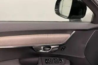 Volvo V90 Cross Country, 2.0, 145 kW, hübriid, automaat, nelikvedu
