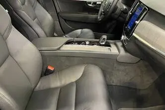 Volvo V90 Cross Country, 2.0, 145 kW, hübriid, automaat, nelikvedu