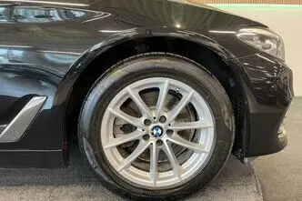 BMW 520, 2.0, 140 kW, diesel, automatic, rear-wheel drive