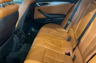 BMW 520, 2.0, 140 kW, diesel, automatic, rear-wheel drive