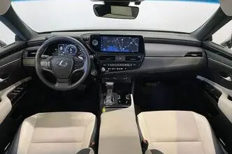 Lexus ES 300, 2.5, 131 kW, hübriid, automaat, esivedu