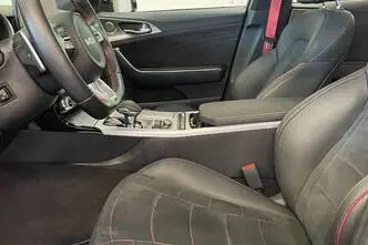 Kia Stinger, 3.3, 269 kW, бензин, автомат, полный привод