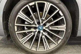 BMW iX2, 230 kW, electric, automatic, four-wheel drive