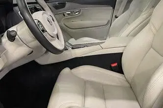 Volvo XC90, 2.0, 173 kW, hybrid, automatic, four-wheel drive