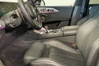 BMW XM, 4.4, 360 kW, pistikhübriid, automaat, nelikvedu