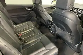 Audi Q7, 3.0, 210 kW, hybrid, automatic, four-wheel drive