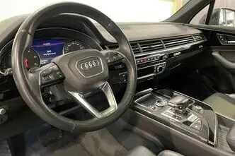 Audi Q7, 3.0, 210 kW, hybrid, automatic, four-wheel drive