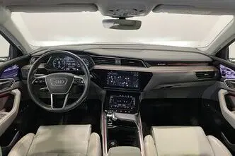 Audi e-tron, 158 kW, электричество, автомат, полный привод