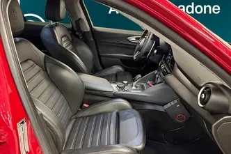 Alfa Romeo Giulia, 2.0, 206 kW, bensiin, automaat, nelikvedu