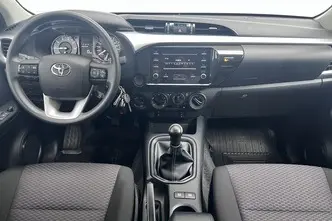 Toyota Hilux, 2.4, 110 kW, diesel, manual, four-wheel drive