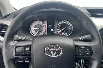 Toyota Hilux, 2.4, 110 kW, diesel, manual, four-wheel drive