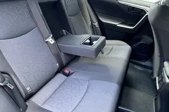 Toyota RAV4, 2.5, 131 kW, гибрид, автомат, передний привод