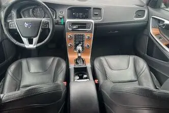 Volvo S60, 2.0, 180 kW, bensiin, automaat, esivedu