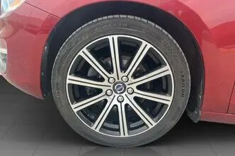 Volvo S60, 2.0, 180 kW, bensiin, automaat, esivedu