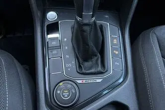 Volkswagen Tiguan, 2.0, 132 kW, bensiin, automaat, nelikvedu