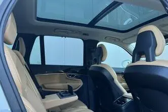 Volvo XC90, 2.0, 165 kW, diesel, automatic, four-wheel drive
