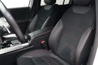 Mercedes-Benz GLB 200, 1.3, 120 kW, bensiin, automaat, esivedu