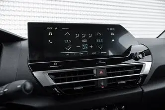 Citroën C4, 100 kW, elekter, automaat