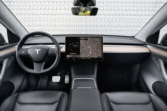 Tesla Model Y, 393 kW, электричество, автомат, полный привод