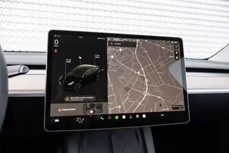 Tesla Model Y, 393 kW, электричество, автомат, полный привод