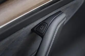 Tesla Model Y, 378 kW, elekter, automaat, nelikvedu