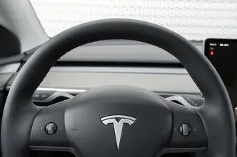 Tesla Model Y, 378 kW, elekter, automaat, nelikvedu