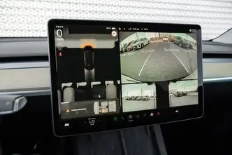 Tesla Model Y, 378 kW, elekter, automaat, nelikvedu
