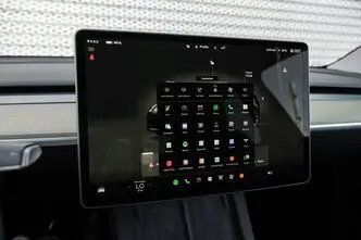Tesla Model Y, 378 kW, elekter, automaat, nelikvedu