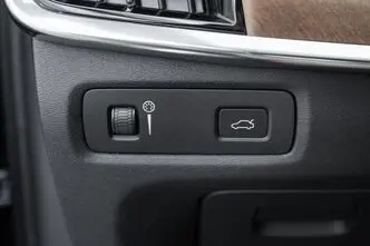 Volvo S90, 2.0, 173 kW, diesel, automatic, four-wheel drive