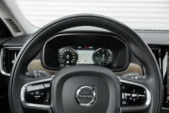 Volvo S90, 2.0, 173 kW, diesel, automatic, four-wheel drive