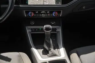 Audi Q3, 1.4, 110 kW, pistikhübriid, automaat, esivedu