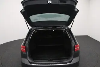 Volkswagen Passat, 1.6, 88 kW, diisel, manuaal, esivedu