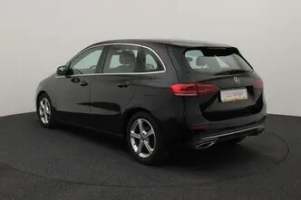 Mercedes-Benz B 180, 1.3, 100 kW, bensiin, automaat, esivedu