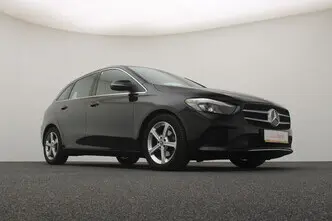 Mercedes-Benz B 180, 1.3, 100 kW, bensiin, automaat, esivedu