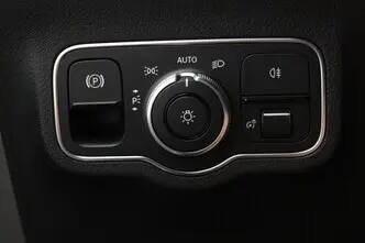Mercedes-Benz B 180, 1.3, 100 kW, bensiin, automaat, esivedu