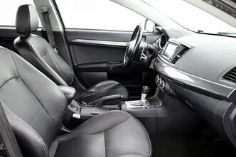 Mitsubishi Lancer, 1.8, 142 kW, petrol, automatic, front-wheel drive
