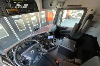 Mercedes-Benz Antos 1830 4x2, 220 kW, diisel, automaat