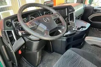 Mercedes-Benz Actros, 390 kW, diisel, automaat