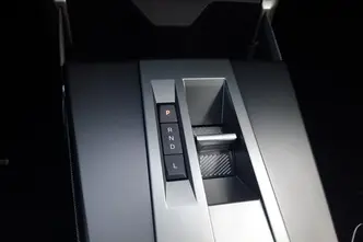 Opel Frontera, 1.2, 107 kW, hübriid, automaat, esivedu