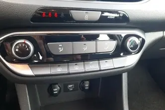 Hyundai i30, 1.0, 88 kW, bensiin, automaat, esivedu