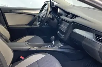 Toyota Avensis, 1.8, 108 kW, бензин, автомат, передний привод