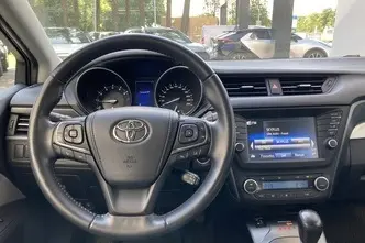 Toyota Avensis, 1.8, 108 kW, бензин, автомат, передний привод