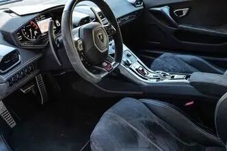 Lamborghini Huracán, 5.2, 449 kW, bensiin, automaat, nelikvedu