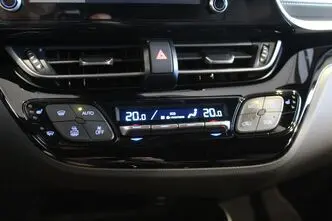 Toyota C-HR, 1.8, 72 kW, гибрид, автомат, передний привод
