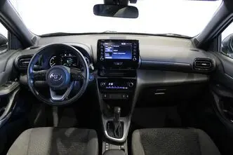 Toyota Yaris Cross, 1.5, 68 kW, гибрид, автомат, передний привод