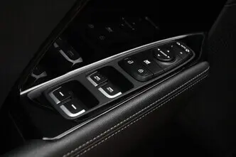 Kia Niro, 1.6, 77 kW, hübriid, automaat, esivedu